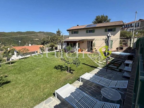 casa indipendente in vendita a Seborga