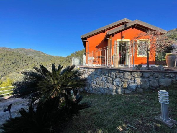 casa indipendente in vendita a Soldano