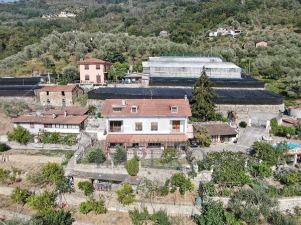 casa indipendente in vendita a Soldano