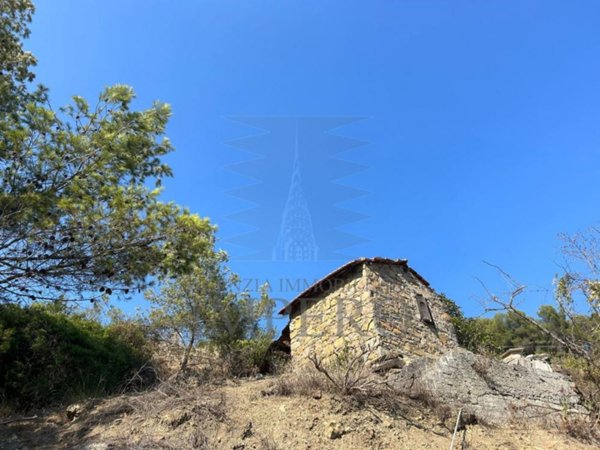 casa indipendente in vendita a Soldano