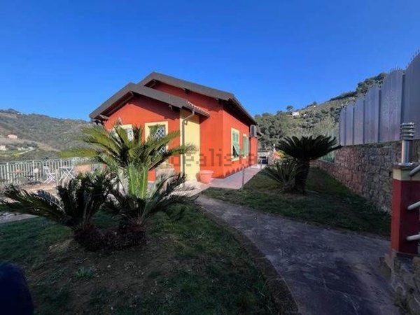 casa indipendente in vendita a Soldano