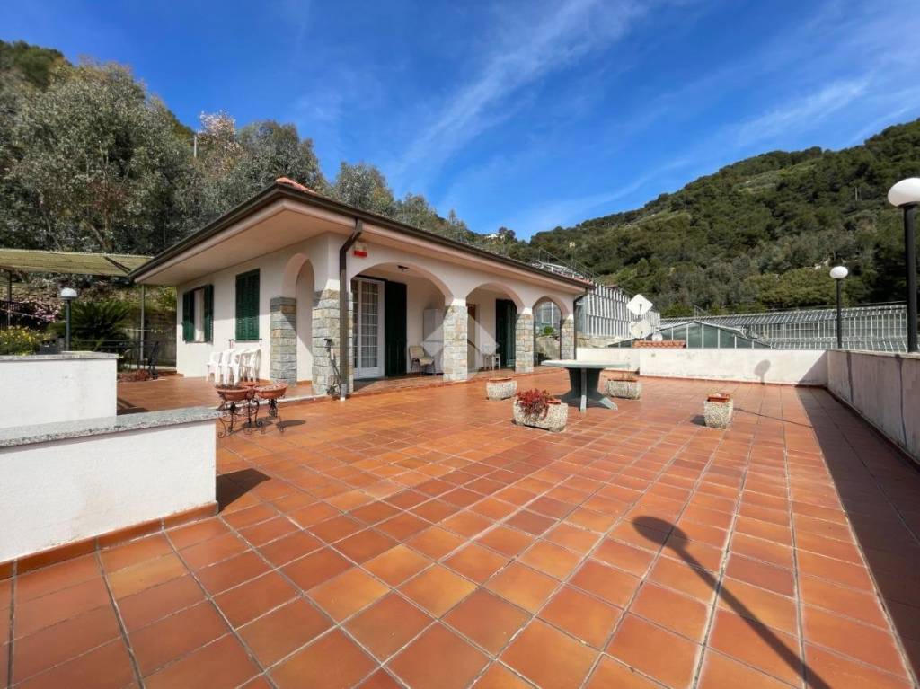 casa indipendente in vendita a Soldano