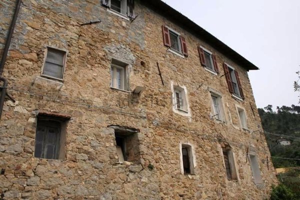 casa indipendente in vendita a Soldano in zona San Martino