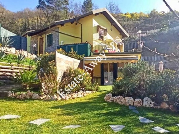 casa indipendente in vendita a Soldano