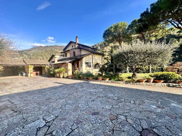 casa indipendente in vendita a Soldano