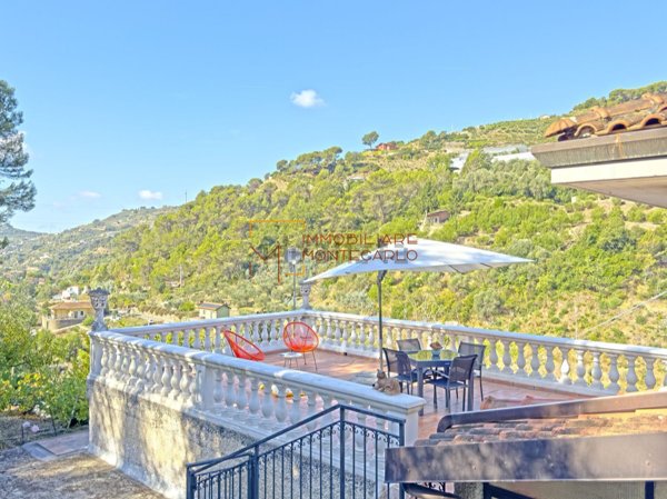 casa indipendente in vendita a Soldano