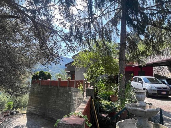 casa indipendente in vendita a Soldano