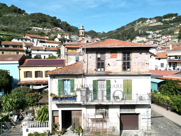 casa indipendente in vendita a Soldano