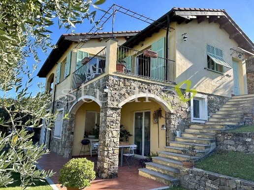 casa indipendente in vendita a Soldano