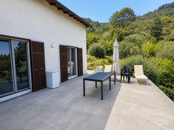 casa indipendente in vendita a Soldano in zona San Martino
