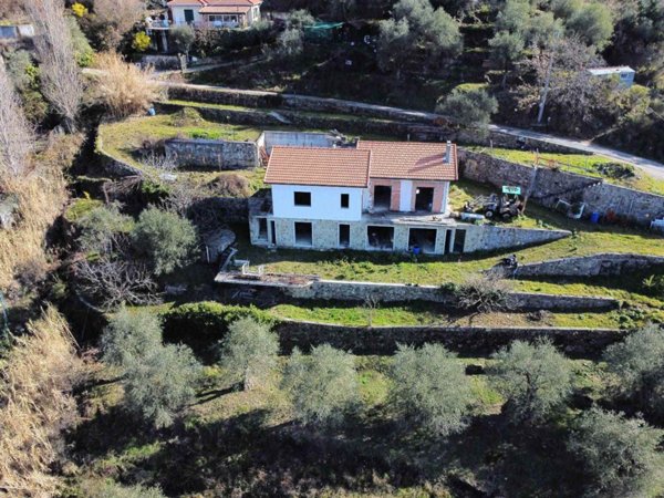 casa indipendente in vendita a Soldano in zona San Martino