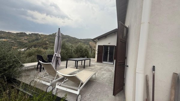 casa indipendente in vendita a Soldano