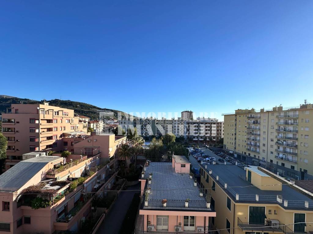 appartamento in vendita a Taggia in zona Arma di Taggia