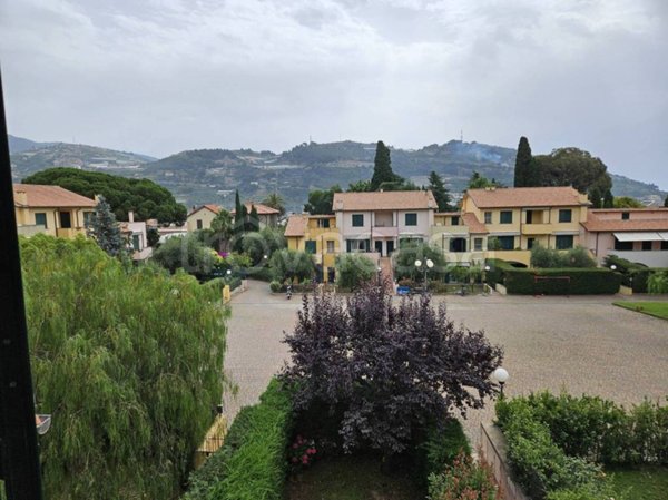 appartamento in vendita a Taggia