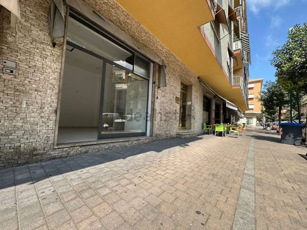 negozio in vendita a Taggia