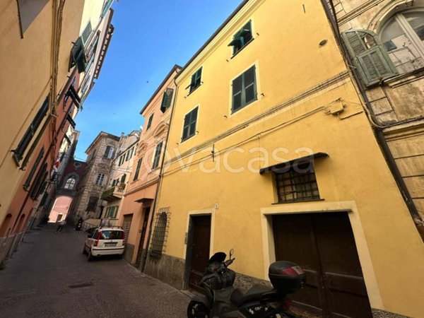 appartamento in vendita a Taggia