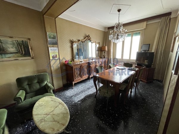 appartamento in vendita a Taggia in zona Arma di Taggia