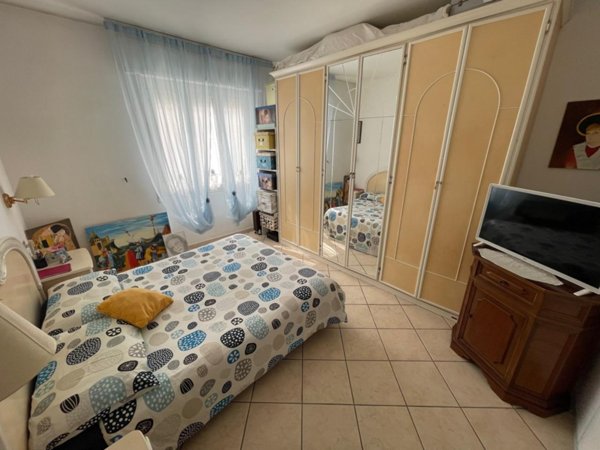 appartamento in vendita a Taggia in zona Arma di Taggia