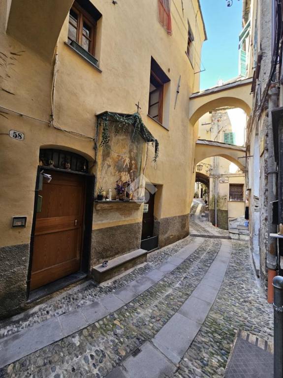 appartamento in vendita a Taggia