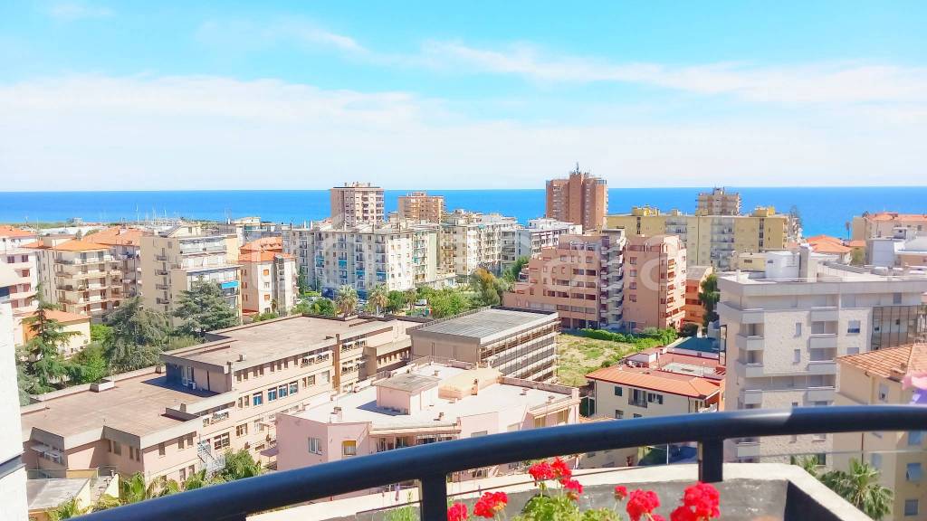 appartamento in vendita a Taggia