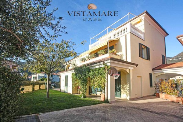 appartamento in vendita a Taggia