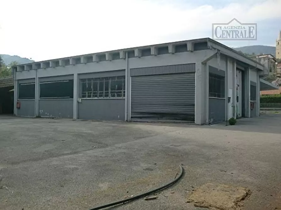 locale di sgombero in vendita a Taggia in zona Arma di Taggia