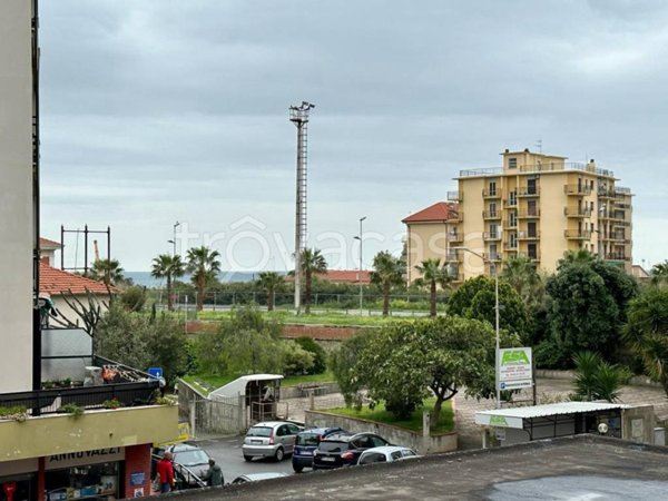 appartamento in vendita a Taggia in zona Arma di Taggia