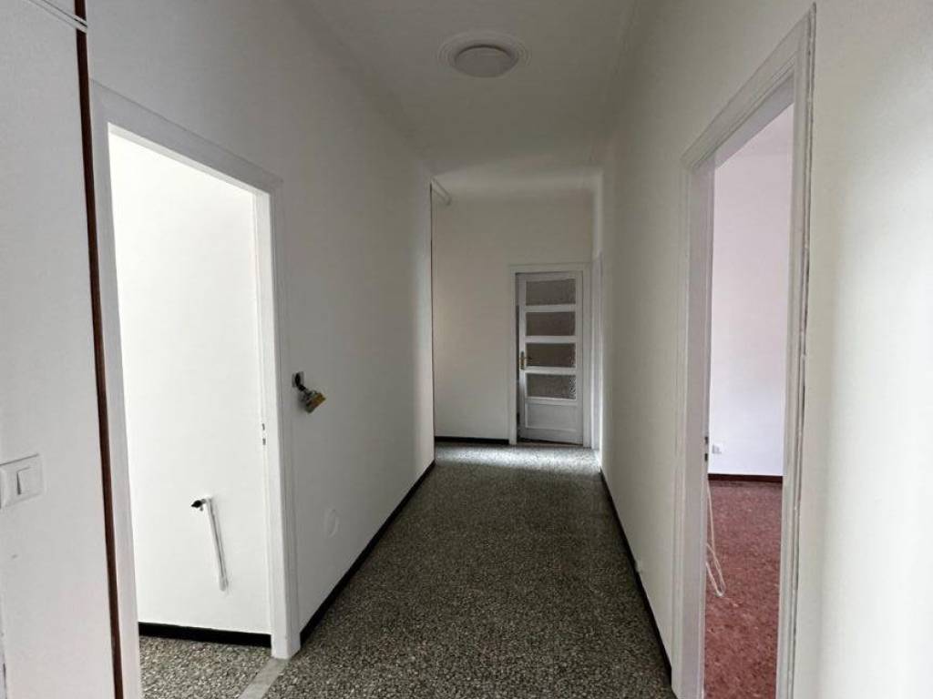 intera palazzina in vendita a Taggia