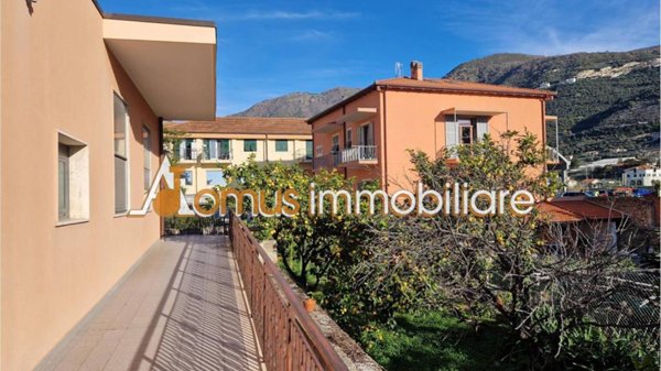appartamento in vendita a Taggia