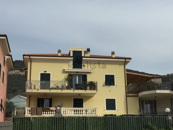 appartamento in vendita a Taggia