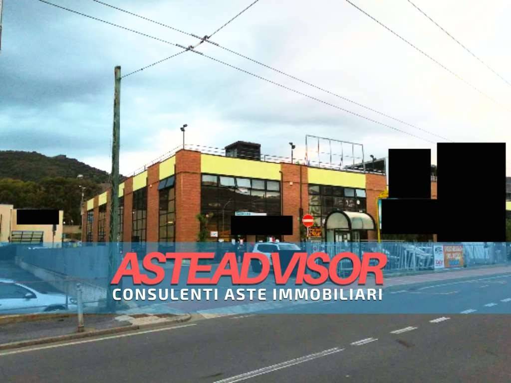 locale commerciale in vendita a Taggia