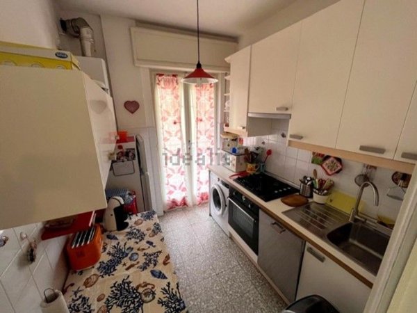 appartamento in vendita a Taggia in zona Arma di Taggia