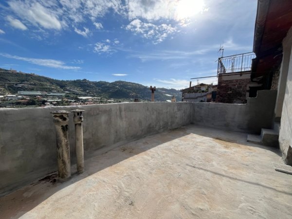 appartamento in vendita a Taggia