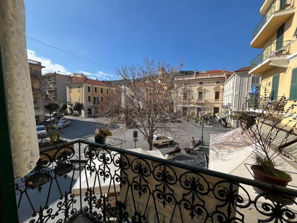 appartamento in vendita a Taggia