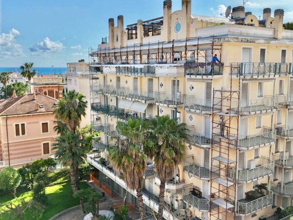 appartamento in vendita a Taggia in zona Arma di Taggia