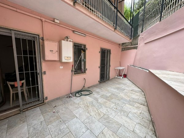 appartamento in vendita a Taggia in zona Arma di Taggia
