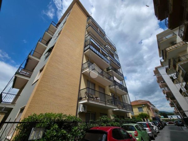appartamento in vendita a Taggia in zona Arma di Taggia