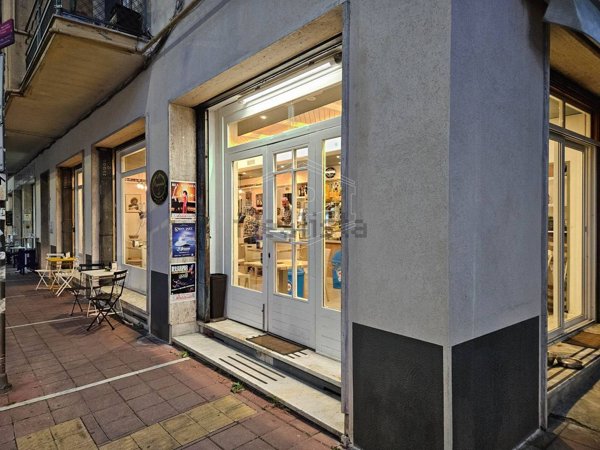 locale commerciale in vendita a Taggia