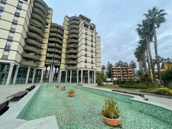 appartamento in vendita a Taggia in zona Arma di Taggia