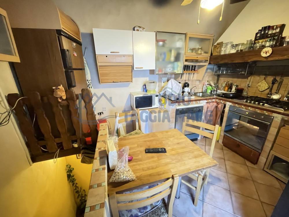 appartamento in vendita a Taggia in zona Arma di Taggia