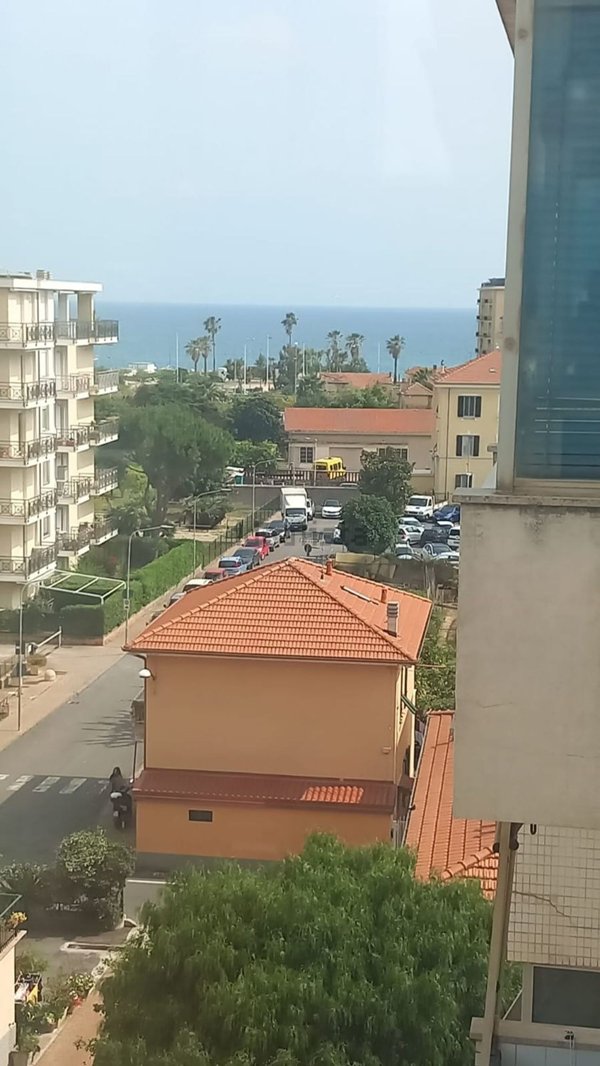 appartamento in vendita a Taggia in zona Arma di Taggia