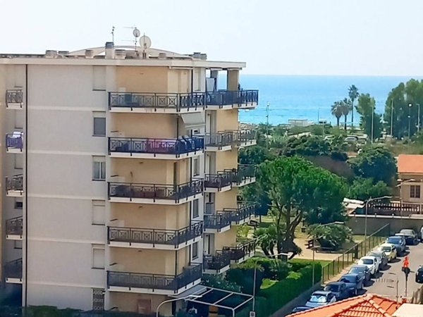 appartamento in vendita a Taggia