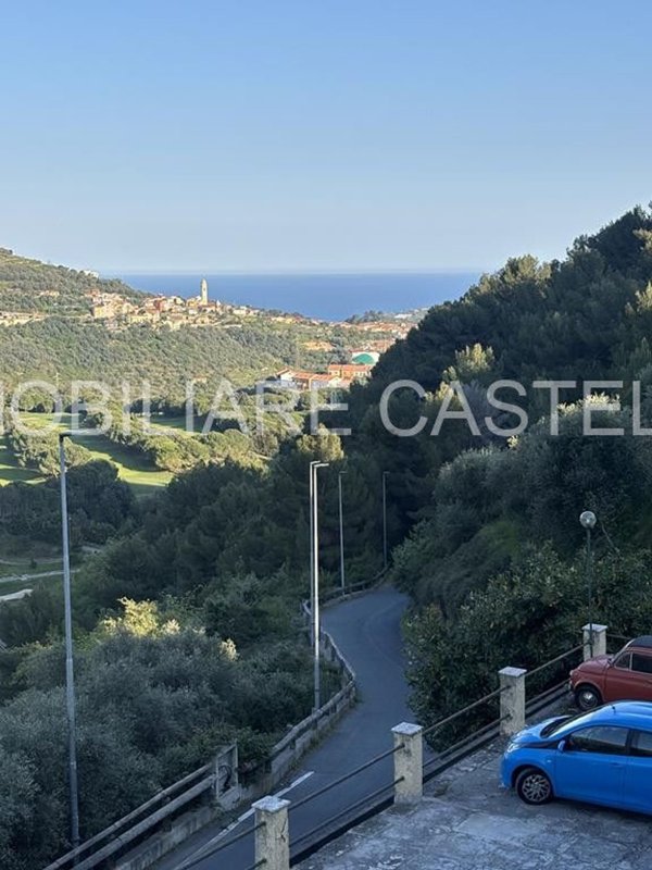 appartamento in vendita a Taggia