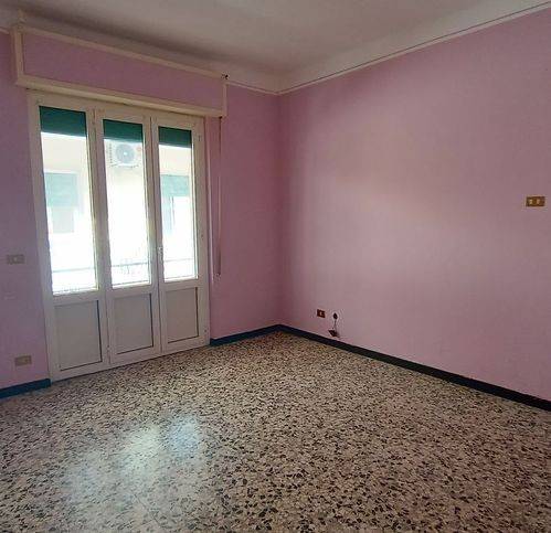 appartamento in vendita a Taggia in zona Arma di Taggia