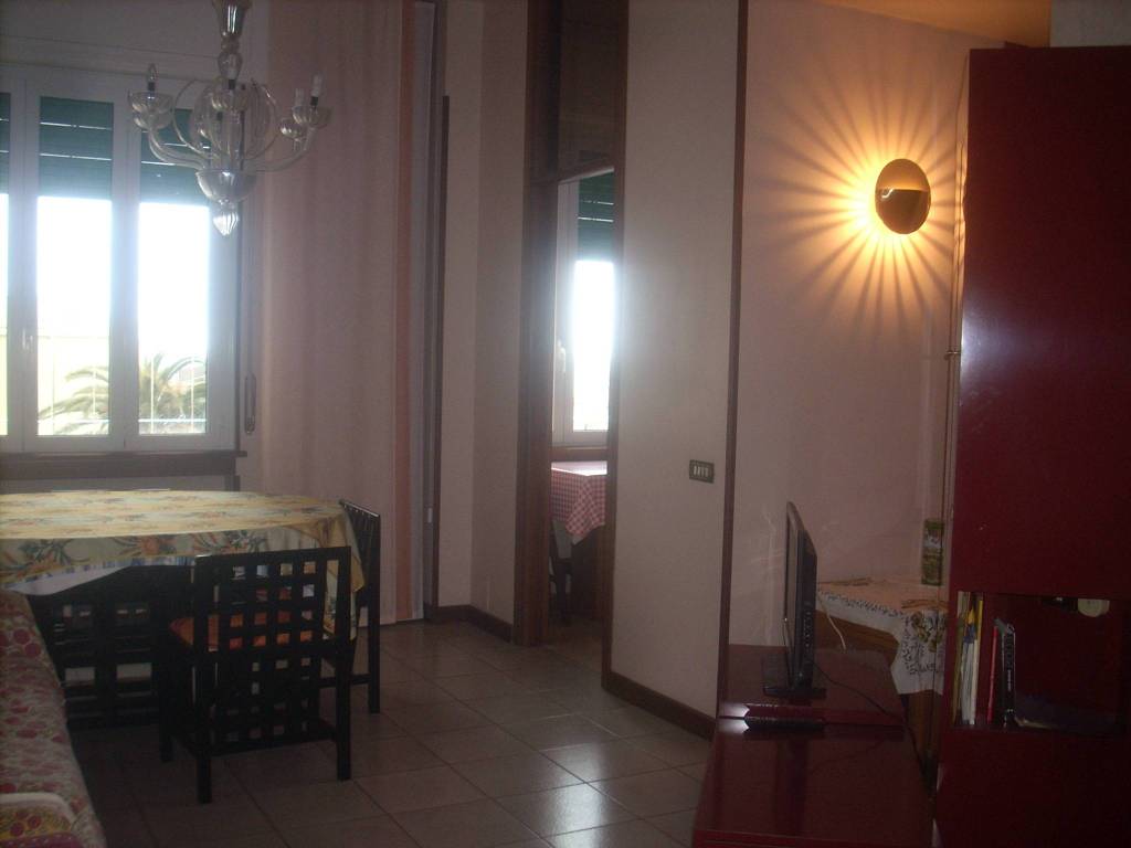 appartamento in vendita a Taggia in zona Arma di Taggia