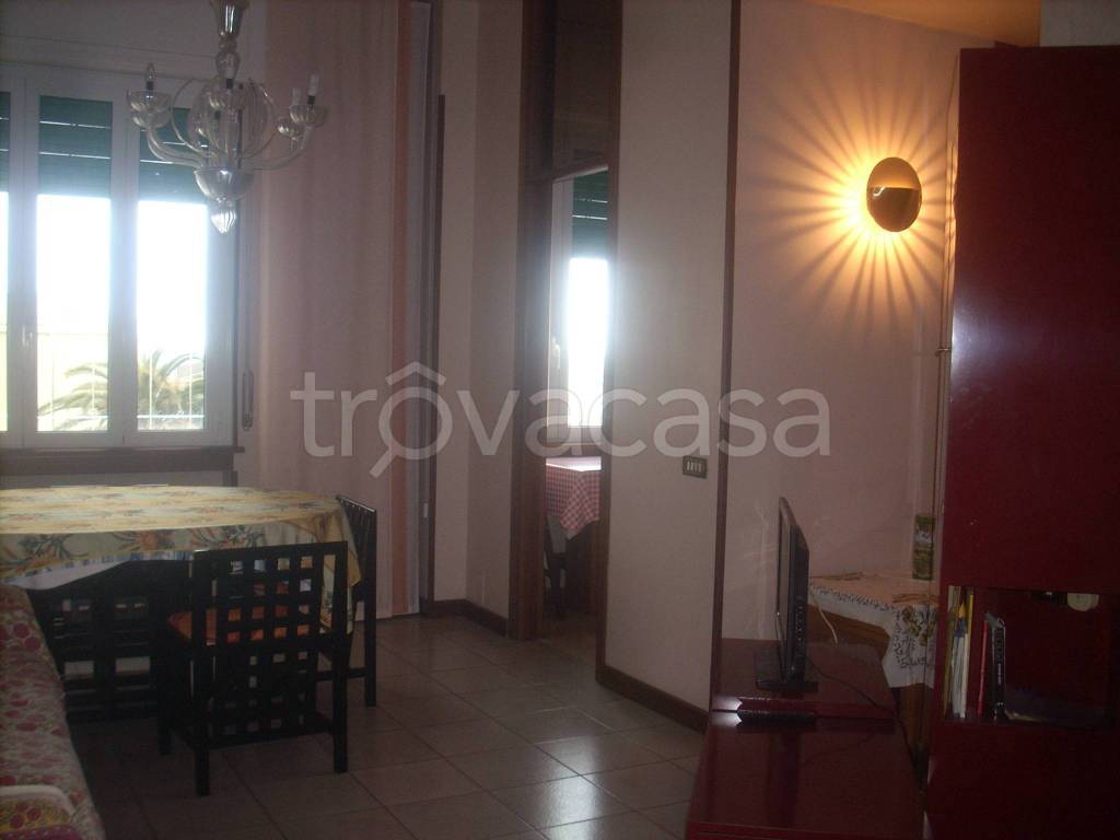 appartamento in vendita a Taggia in zona Arma di Taggia