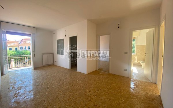 appartamento in vendita a Taggia