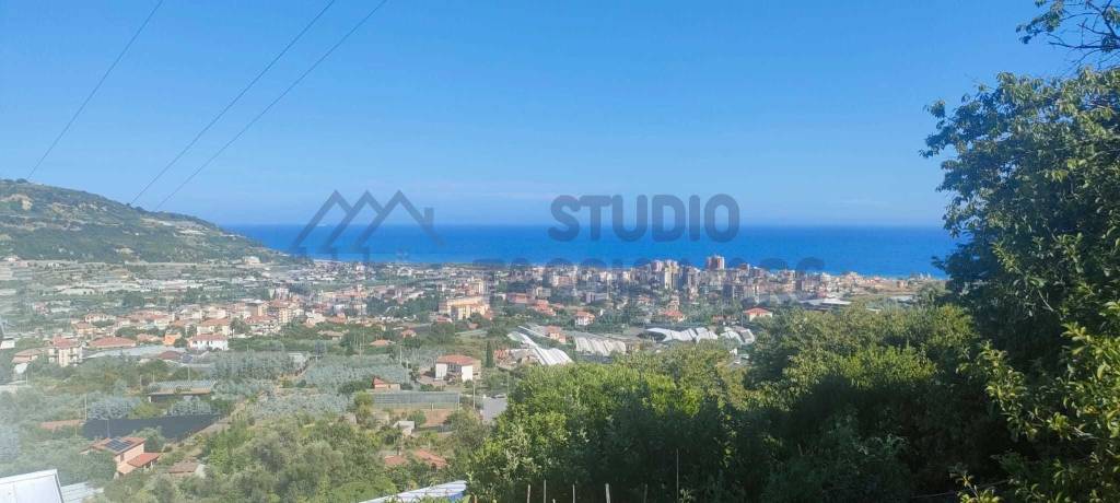 terreno agricolo in vendita a Taggia in zona Borghi