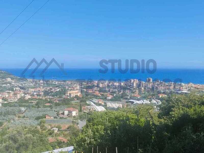 terreno agricolo in vendita a Taggia in zona Borghi
