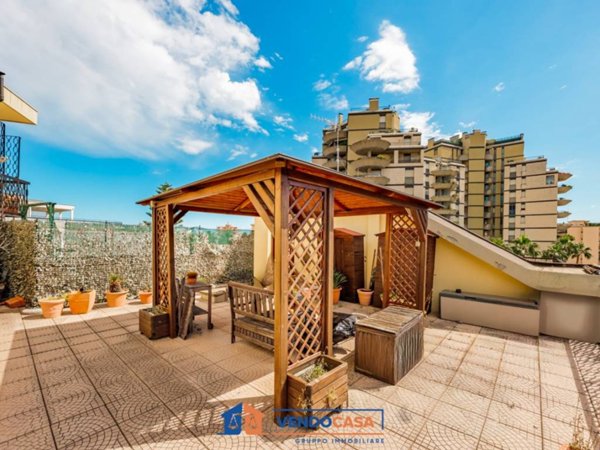 appartamento in vendita a Taggia in zona Arma di Taggia